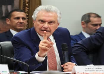 Internado em São Paulo, Ronaldo Caiado deve realizar intervenção cardíaca