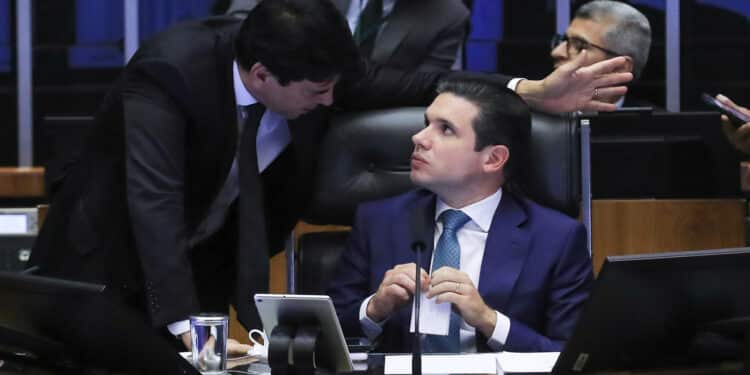 Hugo defende urgência na votação do PL Antifacção e condena suposta proteção a bandidos