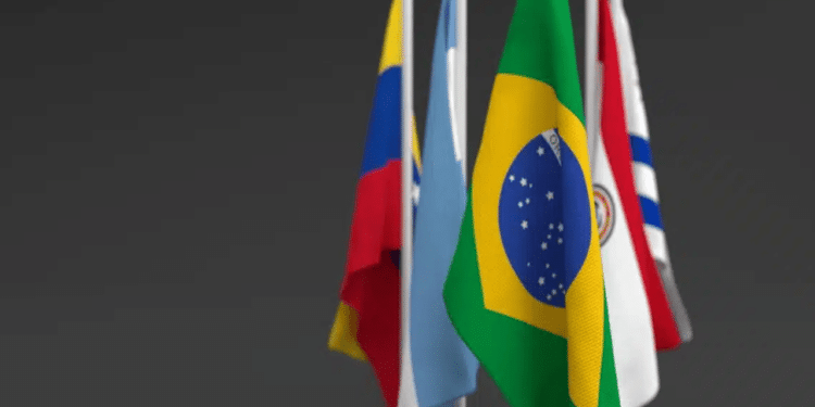 França recusa acordo com o Mercosul alegando riscos aos agricultores e impactos no setor rural europeu.