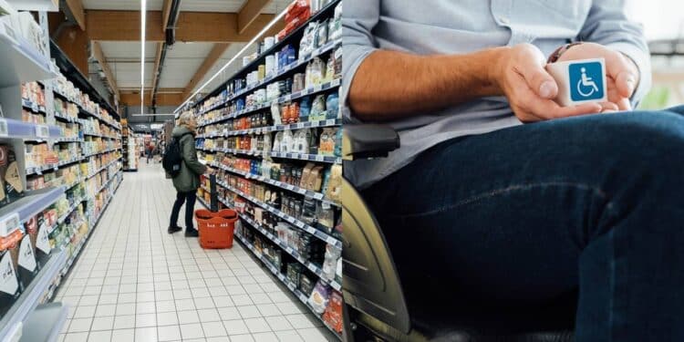 Nova lei em vigor impõe proibição que afeta Assaí, Carrefour e outras redes de supermercados