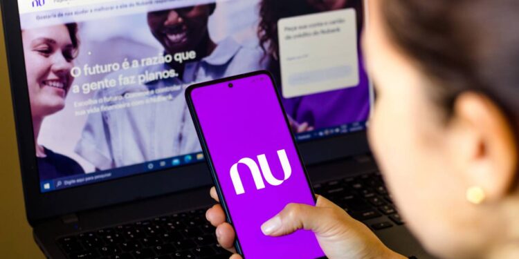 Nubank lança campanha com descontos de até 99% para quem deseja quitar dívidas