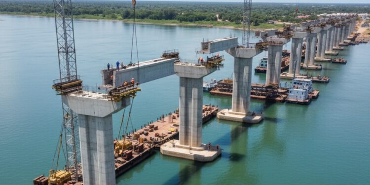 Obra com 30 metros de altura e 1,18 km muda transporte de cargas e atrai novos investimentos