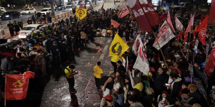 Pesquisa Quaest aponta que só eleitores de esquerda rejeitam megaoperação