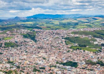 Cidade de Minas se torna destino ideal para quem busca paz e bem-estar após os 50 anos
