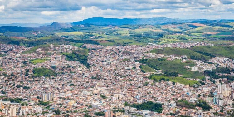Cidade de Minas se torna destino ideal para quem busca paz e bem-estar após os 50 anos
