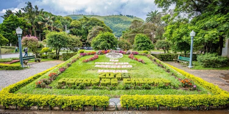 Cidade de Minas vira queridinha de quem busca paz e bem-estar após os 50