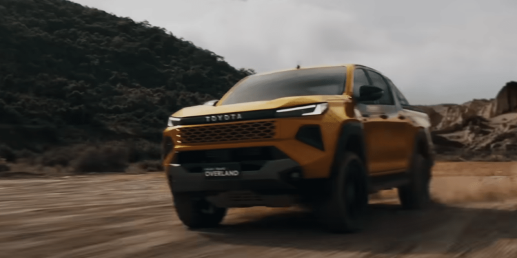 Toyota Hilux traz capô mais alto na sua nova versão - Créditos: Reprodução da Toyota Motor Thailand/Youtube