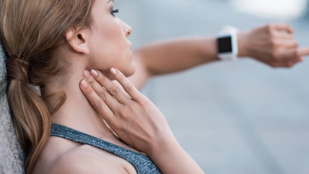 Relógios inteligentes vão além do tempo e ajudam no sono, notificações e saúde com praticidade no dia a dia