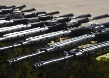Recontagem eleva para 120 as armas apreendidas no RJ incluindo 93 fuzis