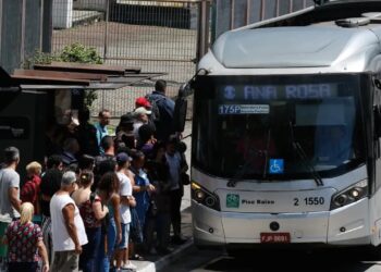 Greve de motoristas confirmada ameaça transporte e deve impactar mais de 100 mil passageiros