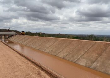 Cinturão das Águas chega a 91% de execução e se consolida como a maior obra de transferência hídrica estadual do Brasil para beneficiar cerca de 561 mil pessoas