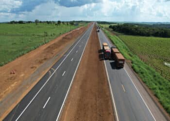 Novo investimento de mais de R$ 10 bilhões é liberado para modernizar BR-163 em MT, melhorar o escoamento da produção agrícola e reduzir a quantidade de acidentes com mais segurança