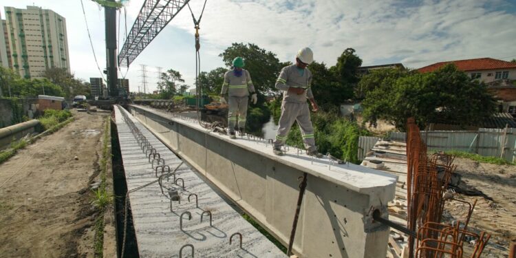 Obras da nova ponte de Alcântara avançam e projeto promete conectar bairros históricos até 2026