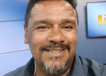 Morre aos 52 anos o jornalista Caio Álex