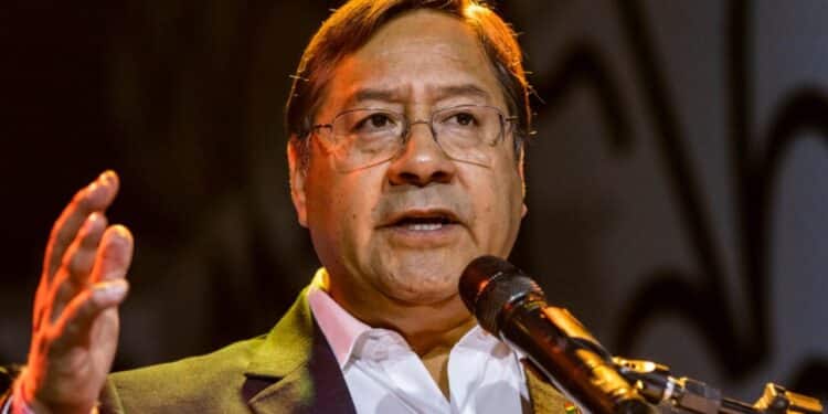 Ex-presidente da Bolívia Luis Arce é preso