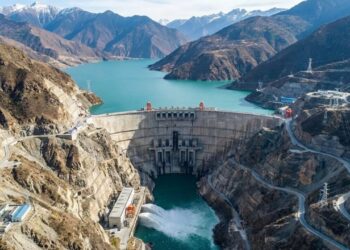 Construção da maior hidrelétrica do mundo avança e obras de R$ 933 bilhões prometem mudar o cenário energético e geopolítico global