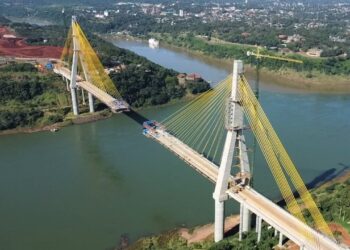 Ponte da Integração de R$ 323 milhões entre Brasil e Paraguai em Foz deve funcionar parcialmente até 2027 e melhorar o fluxo na fronteira