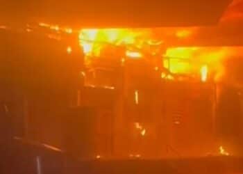 Ceasa do Rio sofre incêndio de grande proporção e imagens revelam o impacto no principal centro de abastecimento