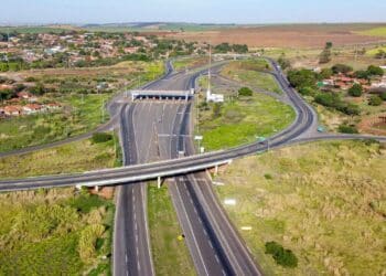 Investimento de R$ 600 milhões dá início à duplicação da BR-153 e obras na rodovia prometem melhorias esperadas há mais de 20 anos no Paraná