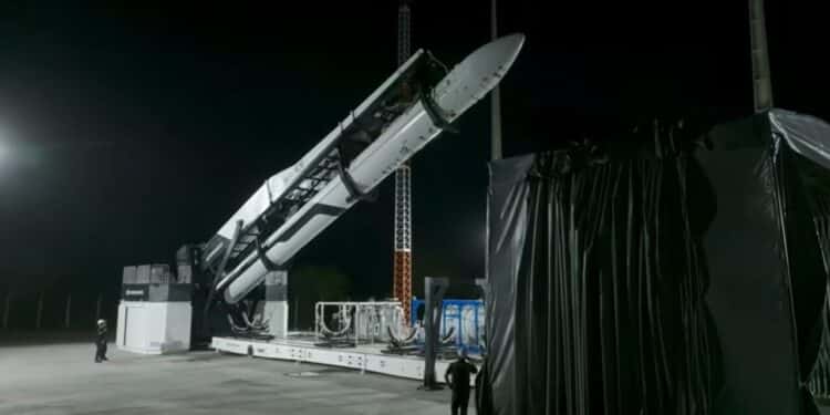 Tentativa de lançamento termina em explosão de foguete sul-coreano no Brasil