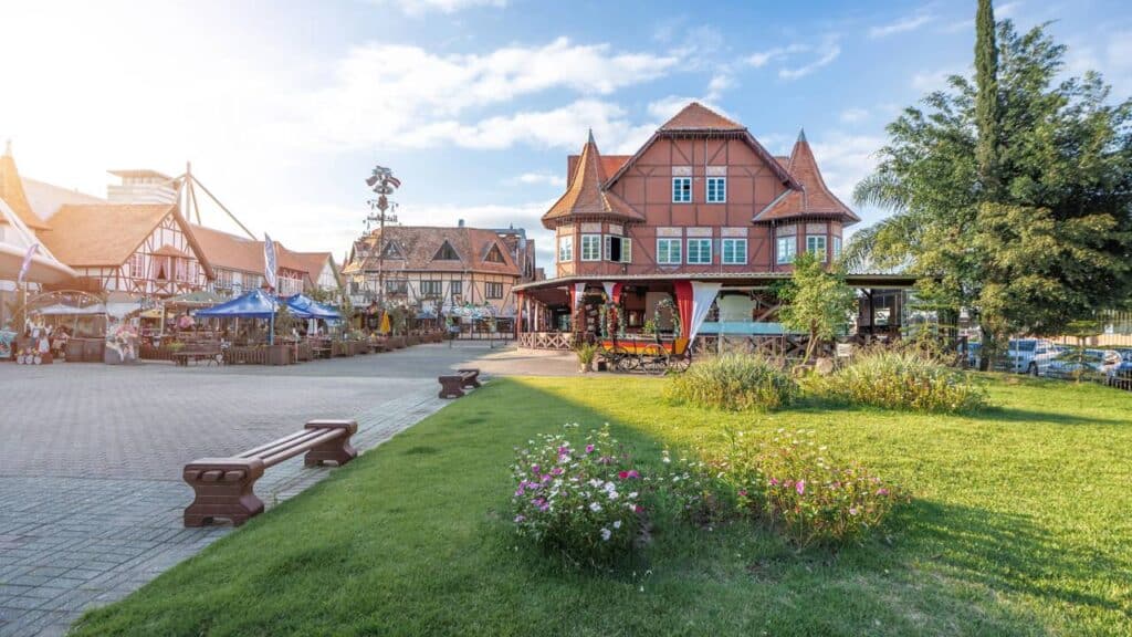 Uma cidade alemã no Brasil com qualidade digna da Europa está oferecendo muitas oportunidades na área de tecnologia