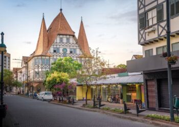 Uma cidade alemã no Brasil com qualidade digna da Europa está oferecendo muitas oportunidades na área de tecnologia