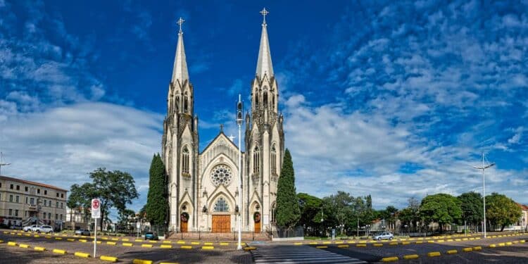 A cidade brasileira considerada uma das mais tranquilas para viver está atraindo novos moradores