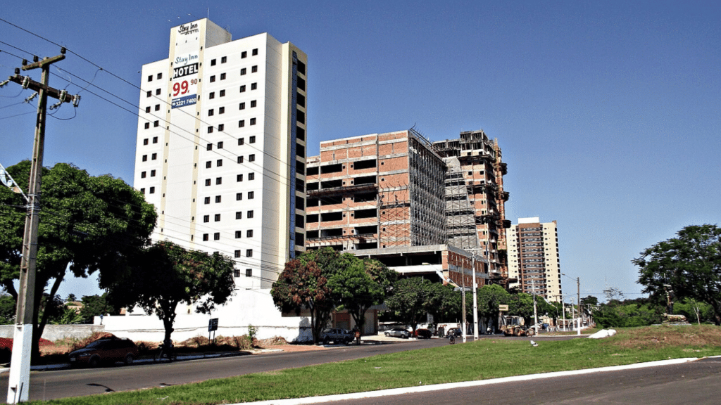 Uma das cidades mais prósperas do Nordeste também abriga algumas das praias de água doce mais bonitas