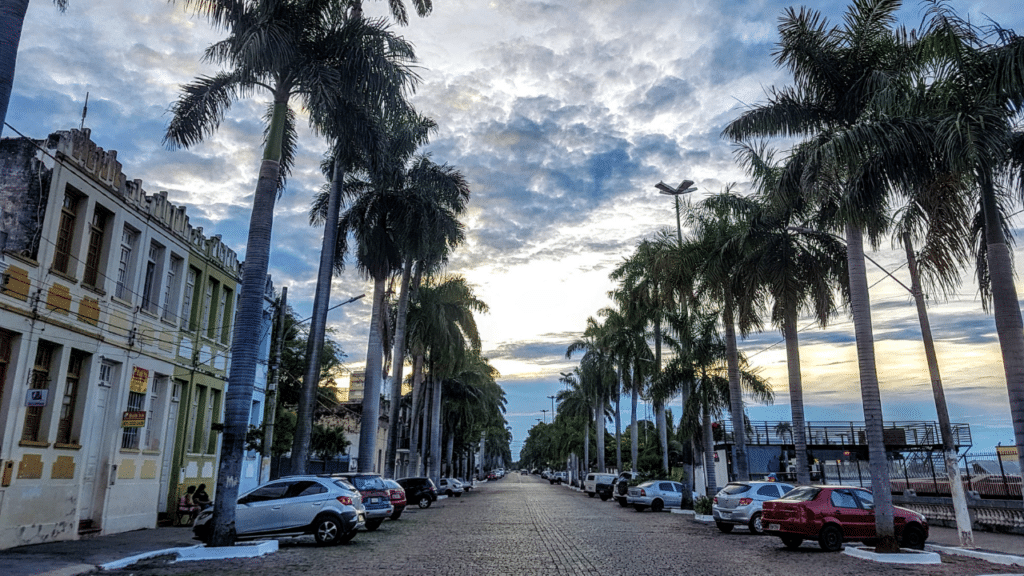 Essa cidade do Pantanal é um zoológico a céu aberto que encanta com natureza, sossego e beleza colonial