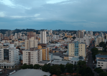 Pato Branco em destaque nas notícias como referência regional em inovação, serviços e oportunidades. // Créditos: Wikipédia