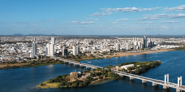 A Califórnia Brasileira fica no sertão nordestino e está conquistando moradores com seu bem-estar longe das secas