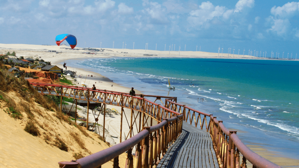 A cidade nordestina que conquista com sua vida noturna e praias que tiram o fôlego de qualquer um