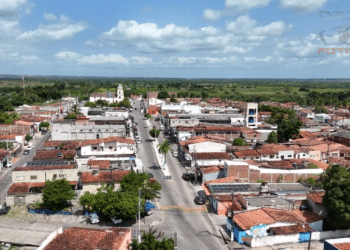 Com origem em 1868, essa cidade no RN surpreende ao combinar aeroporto gigante e charme colonial intacto