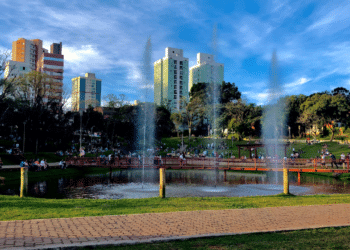 Essa cidade do interior no Sul está chamando a atenção pela saúde reforçada e ensino superior de alto nível