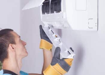 Nova lei proíbe a instalação de ar-condicionado em moradias no Brasil e pode gerar multas graves