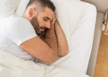 O melhor aplicativo de sono que dispensa relógio e ainda melhora seu despertar