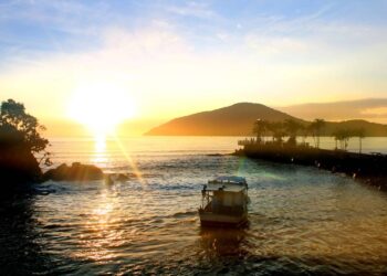 O segredo de 1563 no litoral norte é uma vila que guarda 102 praias e o primeiro acordo de paz das Américas