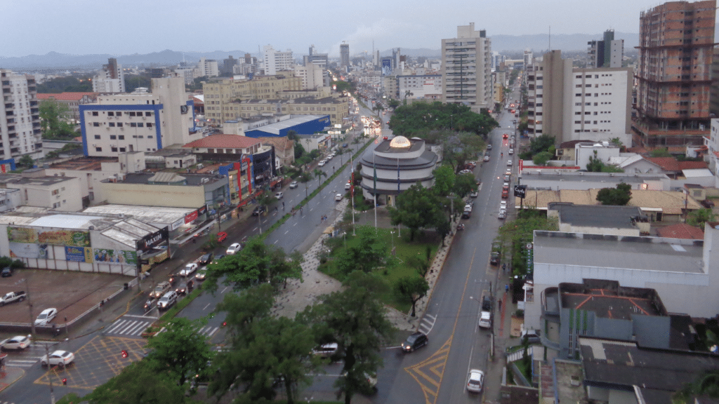A cidade de Santa Catarina que combina qualidade de vida e tranquilidade com águas termais curativas