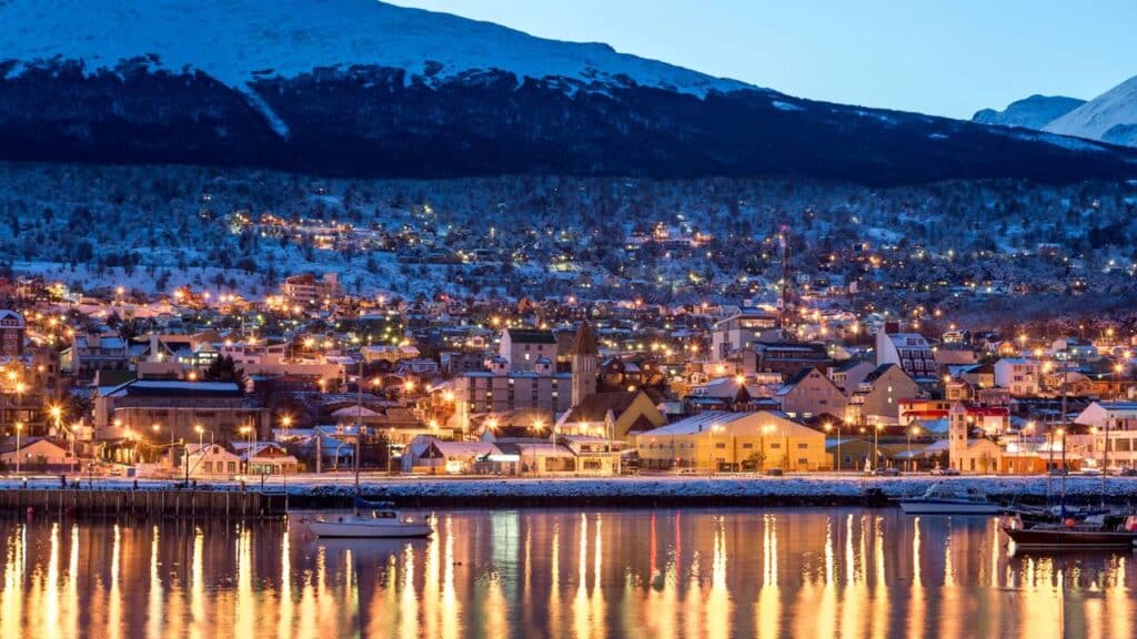 A apenas 7 horas de São Paulo está a cidade mais bem avaliada da América do Sul e conhecida como o “Fim do Mundo”