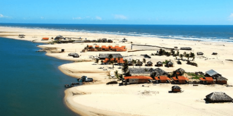 A porta de entrada para o deserto molhado do Nordeste que encanta com uma vida calma
