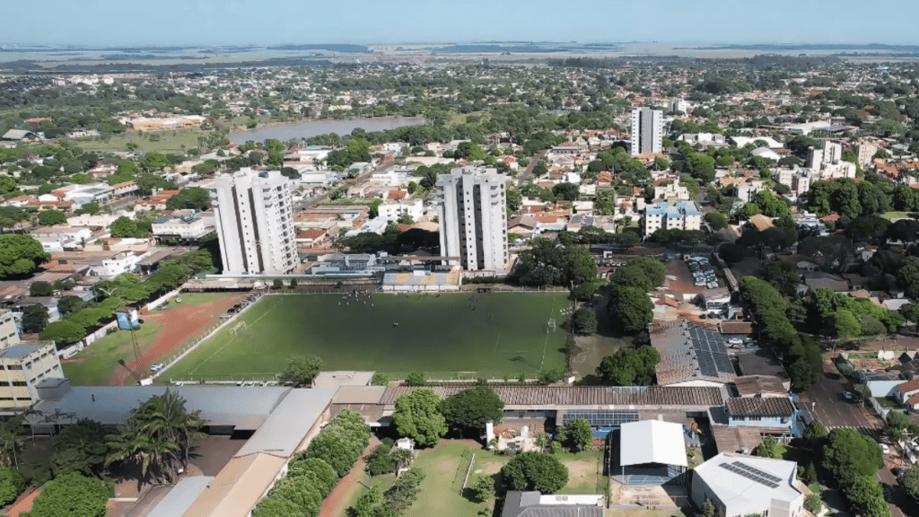 A cidade modelo brasileira, próxima ao Paraguai, se tornou perfeita para viver graças ao agronegócio e à posição estratégica no Mercosul