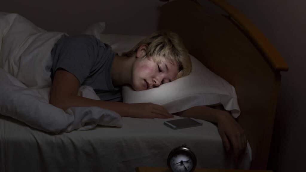 O melhor aplicativo de sono que dispensa relógio e ainda melhora seu despertar