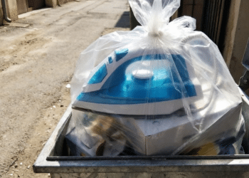 Nova tendência portátil surge como alternativa prática ao ferro de passar roupas