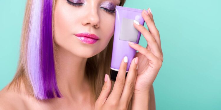 Máscara capilar de supermercado que substitui salão e custa só R$ 30