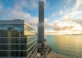 Balneário Camboriú aposta em supertorre de R$ 3 bilhões com experiências em homenagem a Senna