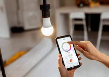 Adeus interruptor: iluminação inteligente com LED muda o clima da casa e ainda economiza energia