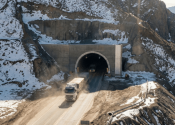 Túnel de 13,9 quilômetros cruzará a cordilheira a 4080 metros de altura e vai ligar o interior sul-americano ao Pacífico