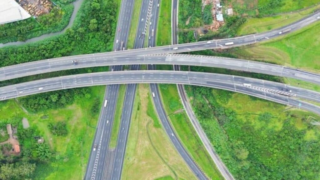 São Paulo ganha aval para novo investimento de R$ 15 bilhões após sanção de Tarcísio e promete melhorar a infraestrutura com ações de impacto direto na população em diferentes áreas