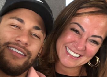 Atitude da mãe de Neymar com Amanda Kimberlly e Helena gera 'revolta' de fãs nas redes sociais