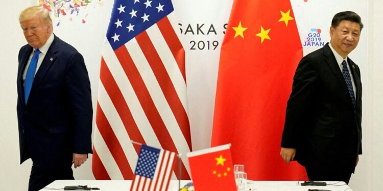 China acusa general mais poderoso do país de repassar segredos nucleares aos Estados Unidos